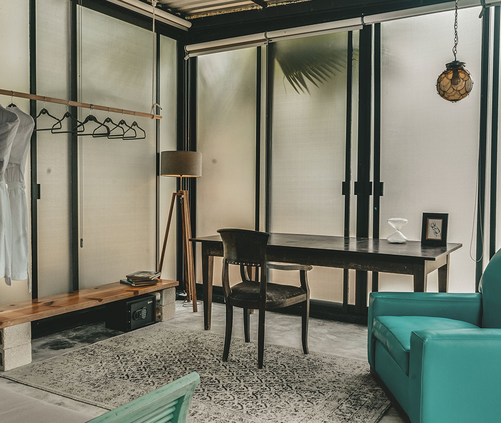 Studio Suite15-2